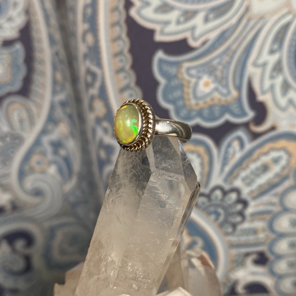 Genuine Ethiopian Opal Gemstone Ring, 925 Sterling Silver - Picture 15 of 16